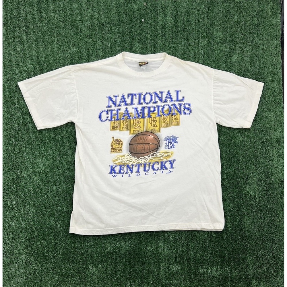 Vintage 1996 Kentucky Wildcats NCAA National Champions Basketball T-Shirt XLarge
